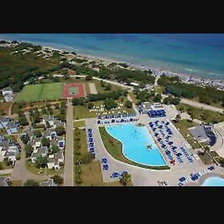 Residence Torre Rinalda 홀리데이파크 *